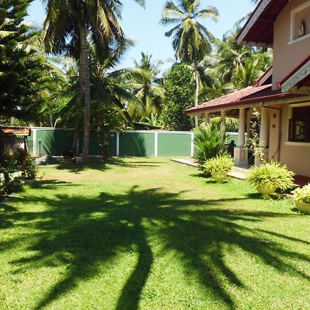 Villa W Bentota Esterno foto